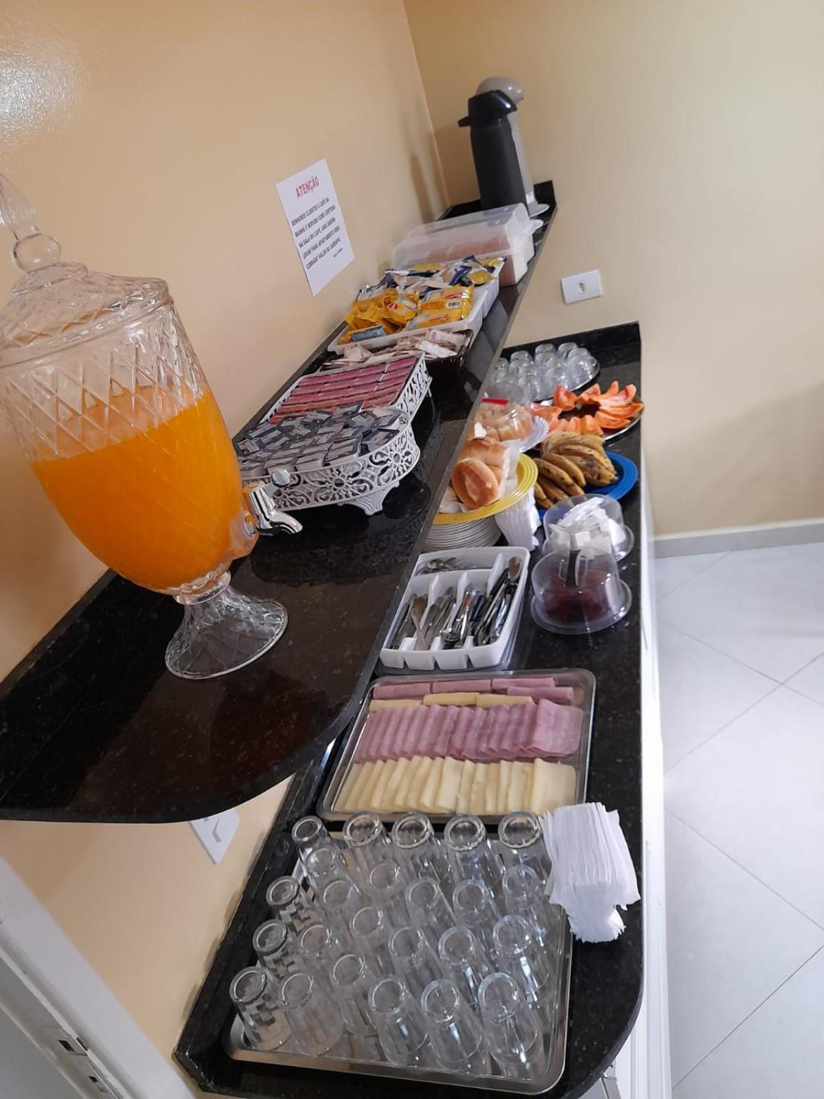 Dalias Hotel 3*